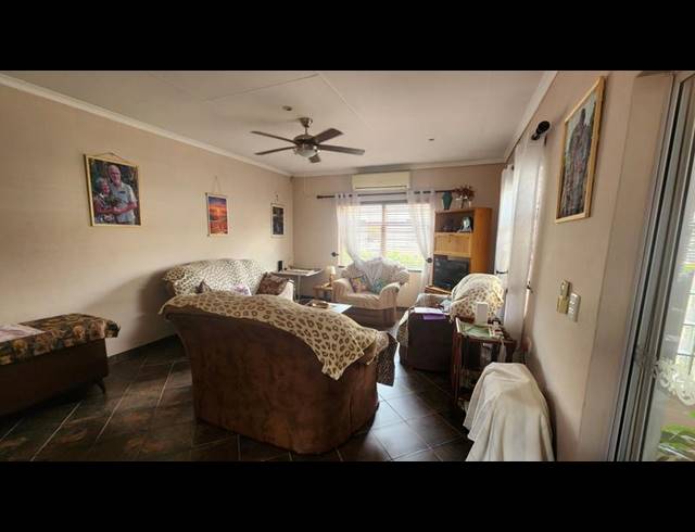 3 BEDROOM TOWNHOUSE FOR SALE IN ANNLIN